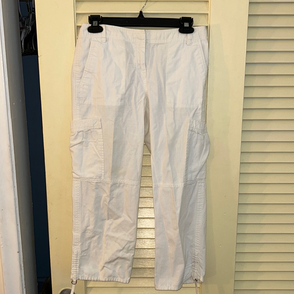 White Capri Pants